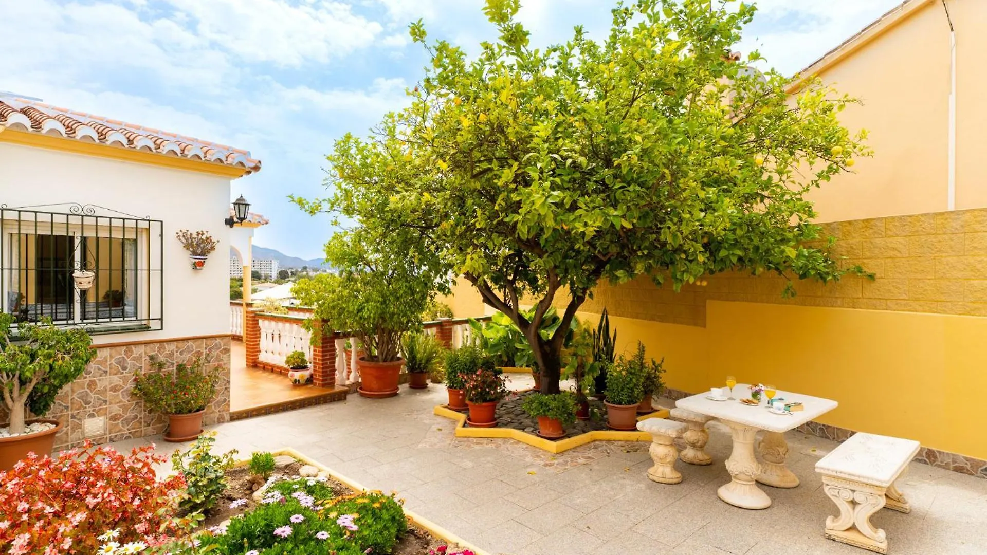 Villa Isabel By Casitas Select Nerja Spain